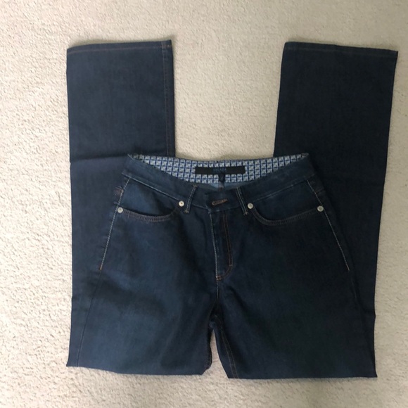 Escada Jeans - Picture 2 of 4